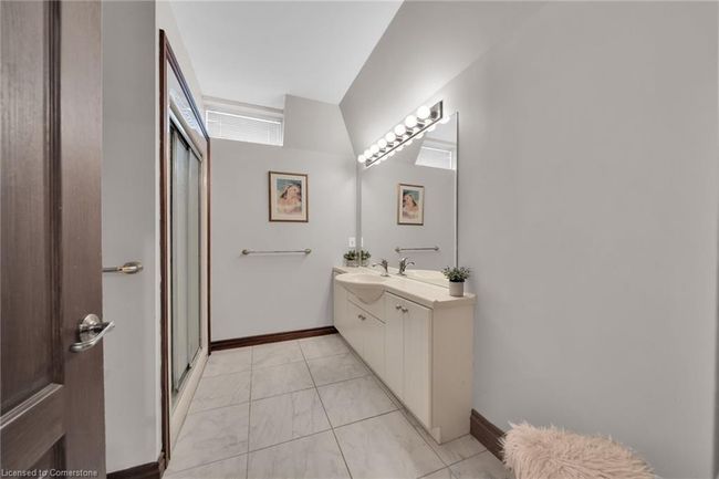 117 Christopher Dr, House other with 4 bedrooms, 5 bathrooms and 6 parking in Hamilton ON | Image 28