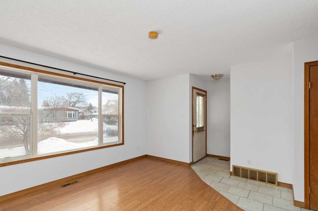 180 Wolverine Drive, Home with 3 bedrooms, 2 bathrooms and 4 parking in Fort Mcmurray AB | Image 6