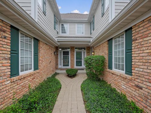 316 Reserve Cir, Clarendon Hills, IL, 60514-1565 | Card Image