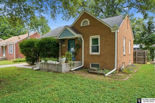 3766 A St, Lincoln, NE, 68510-3527 | Card Image
