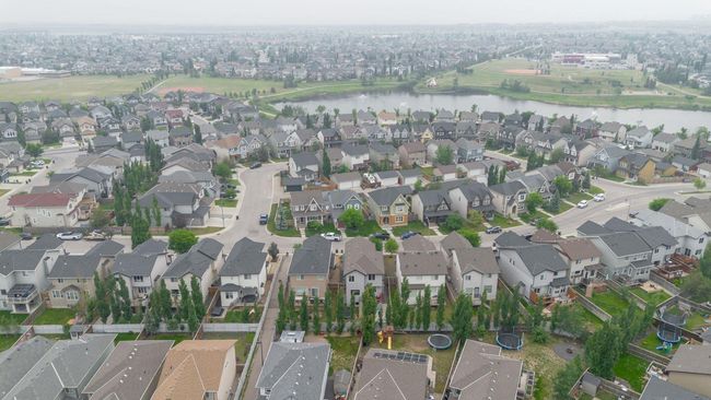 60 Brightoncrest Rise Se, House other with 3 bedrooms, 4 bathrooms and 4 parking in Calgary AB | Image 44