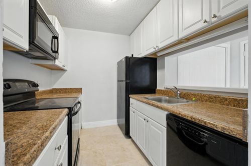apt-16-4281 W Mcnab Rd, Pompano Beach, FL, 33069-4979 | Card Image