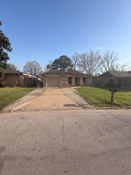 1602 Willow Rock Rd, Houston, TX, 77088-3414 | Card Image