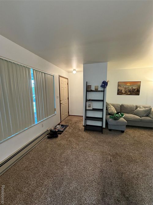 apt-7-35721 Alfred St, New Baltimore, MI, 48047-2451 | Card Image