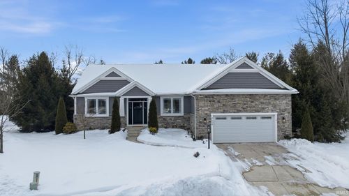 79-4604 Pier Ct, South Bend, IN, 46628-9071 | Card Image