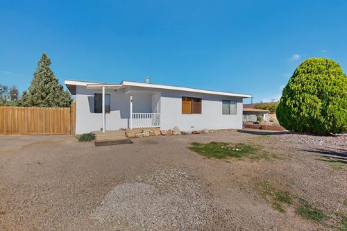165 Hilton Ave Nw, Albuquerque, NM, 87107-4026 | Card Image