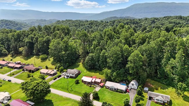 1710 Shawnee Ave E, House other with 4 bedrooms, 2 bathrooms and null parking in Big Stone Gap VA | Image 38