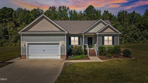 109 Hawk Pl, Goldsboro, NC, 27530-7855 | Card Image