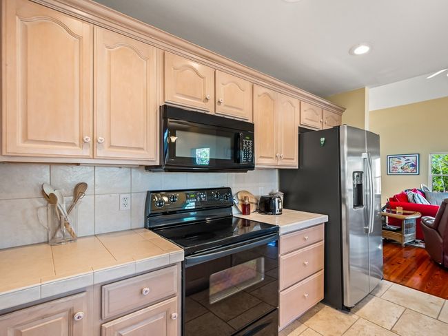 27 Harry Morrison Island Dr, House other with 3 bedrooms, 2 bathrooms and 3 parking in Alligator Point FL | Image 18