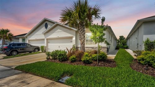 3817 Stormy Thistle Pl, PLANT CITY, FL, 33565-2211 | Card Image