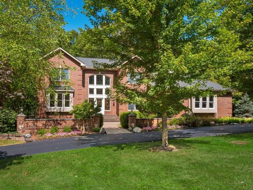 11394 Cedar Creek Dr, Canal Winchester, OH, 43110-9378 | Card Image