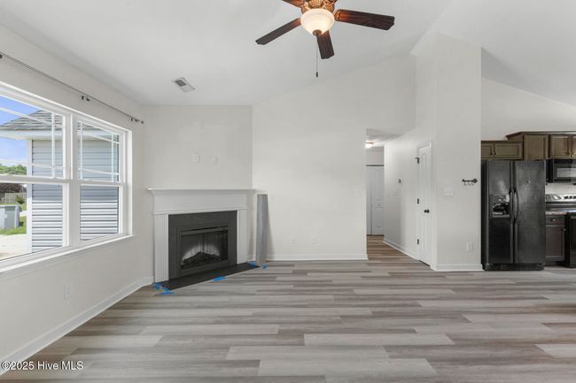 105 Sonia Dr, House other with 3 bedrooms, 2 bathrooms and 2 parking in Hubert NC | Image 7