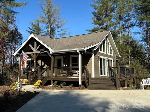 71-1709 Round Mountain Pkwy, Lenoir, NC, 28645-7097 | Card Image