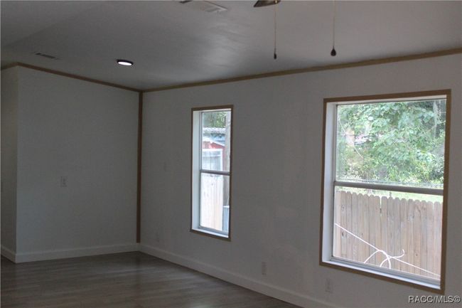 4209 E Lake Park Dr, House other with 2 bedrooms, 2 bathrooms and null parking in Hernando FL | Image 7