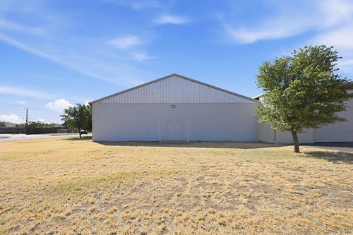 2801 W Kentucky Ave, Midland, TX, 79701-7153 | Card Image