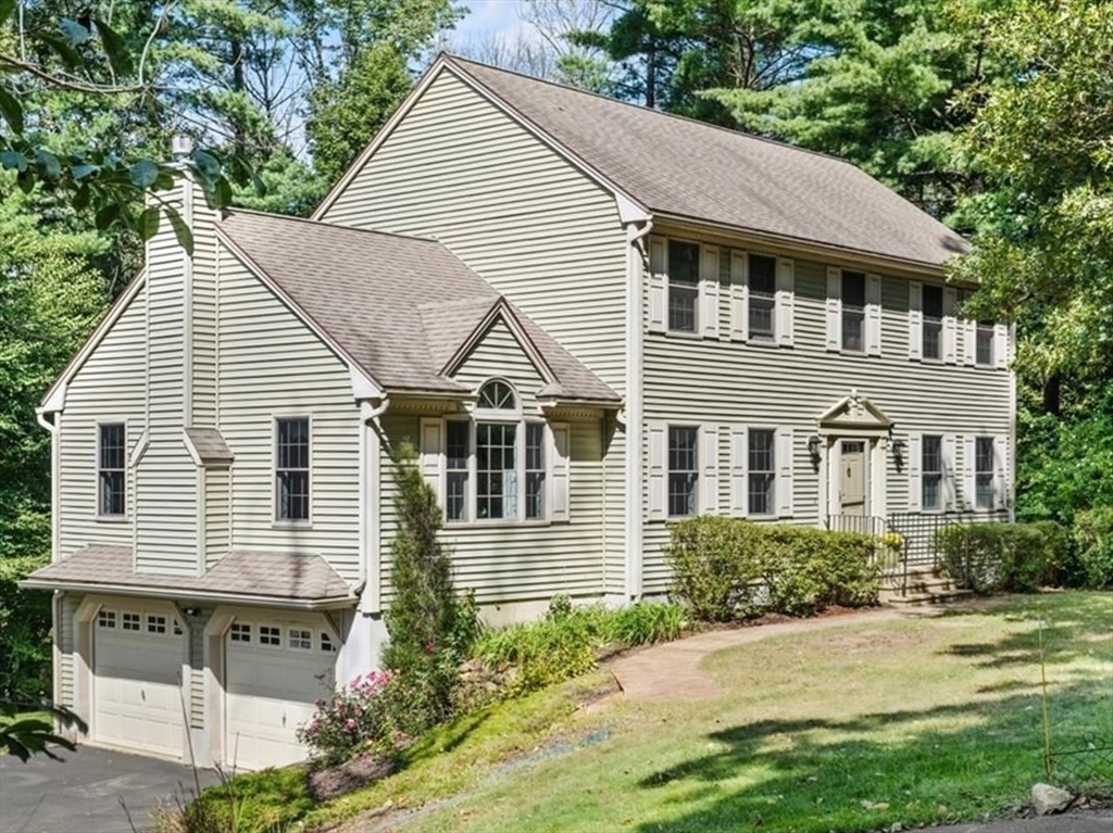 Clark Rd, Fiskdale, MA 01518