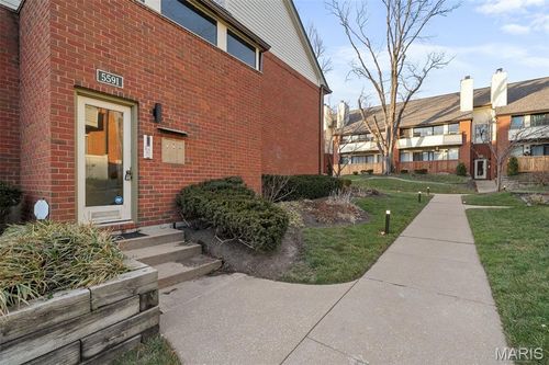 a-5591 Waterman Blvd, Saint Louis, MO, 63112-1818 | Card Image