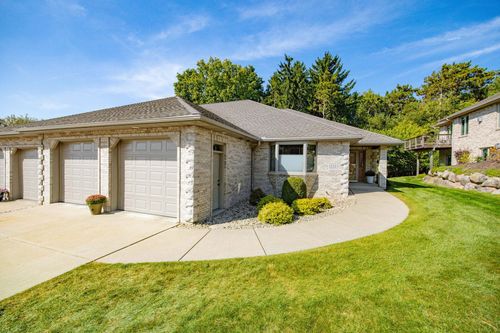 p-1222 Sherman Ave W, Fort Atkinson, WI, 53538-1541 | Card Image