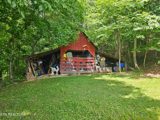 1106 Smyth Chapel Rd, House other with 3 bedrooms, 2 bathrooms and null parking in Pennington Gap VA | Image 7