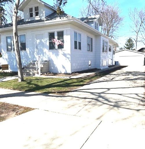 1548 Campbell Ave, Des Plaines, IL, 60016-6635 | Card Image
