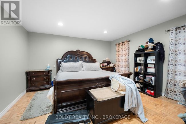 5032 Heather Ave, House other with 6 bedrooms, 4 bathrooms and 6 parking in Niagara Falls ON | Image 21