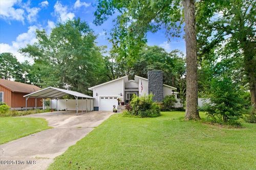 308 Spring Creek Rd, Goldsboro, NC, 27534-8757 | Card Image