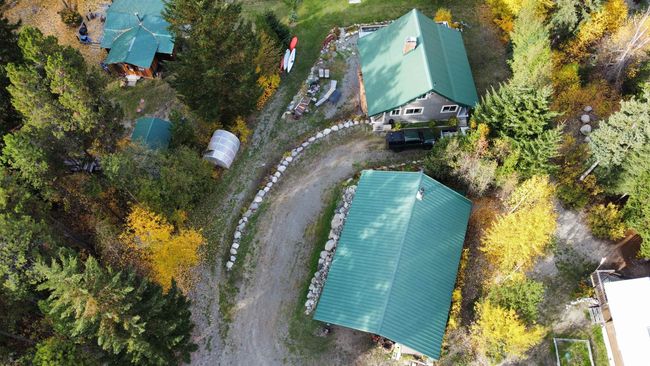7068 Gun Lake West Road, House other with 3 bedrooms, 2 bathrooms and 9 parking in Pemberton BC | Image 4