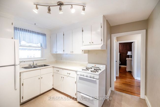 452 Harden St, House other with 2 bedrooms, 2 bathrooms and 2 parking in Cobourg ON | Image 14