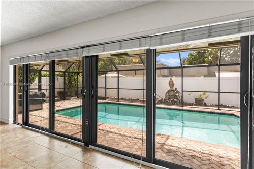 10410 Sw 50th Pl, Cooper City, FL, 33328-4942 | Card Image