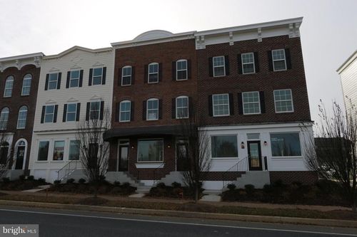 301-3562 Worthington Blvd, FREDERICK, MD, 21704-7047 | Card Image