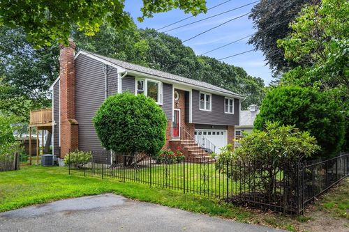 29 Brooks Ter, Swampscott, MA, 01907-2104 | Card Image