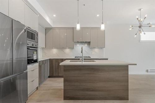 a312-14468 72 Ave, Surrey, BC, V3S0B6 | Card Image
