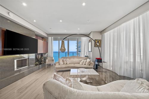 2304n-9705 Collins Ave, Bal Harbour, FL, 33154-2263 | Card Image
