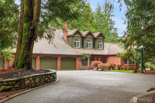 22607 40th Dr Ne, Arlington, WA, 98223-9072 | Card Image