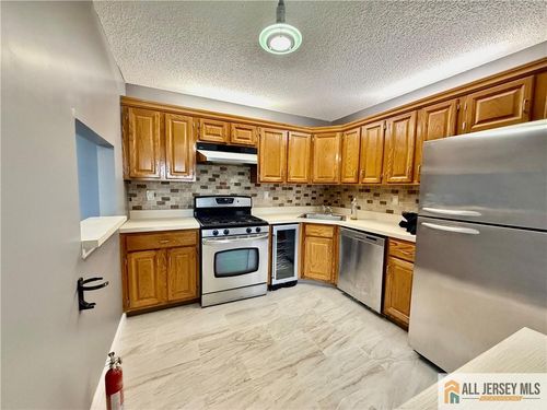 31 Voscek Ct, Lawrence, NJ, 08648-2646 | Card Image