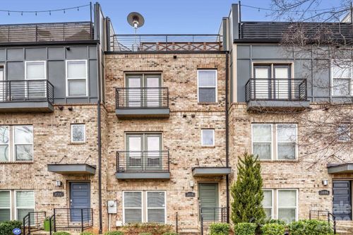 3800 Sky Haven Dr, Charlotte, NC, 28209-1967 | Card Image