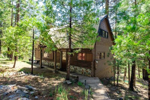 41534 Indian Rock Rd, Shaver Lake, CA, 93664 | Card Image