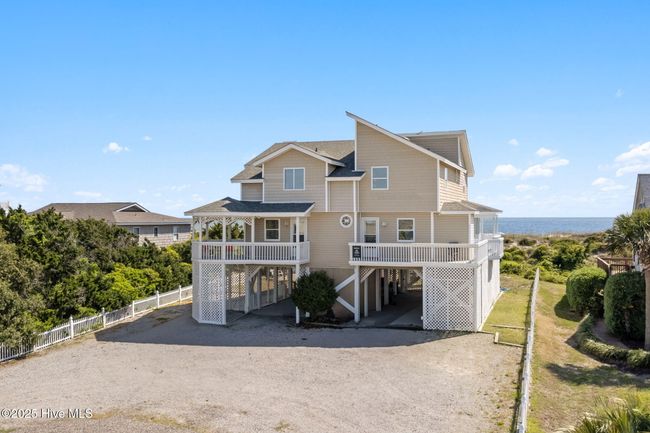 601 Caswell Beach Rd, House other with 6 bedrooms, 4 bathrooms and null parking in Caswell Beach NC | Image 18