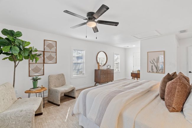 211 Almond St, House other with 4 bedrooms, 3 bathrooms and null parking in Waxahachie TX | Image 18