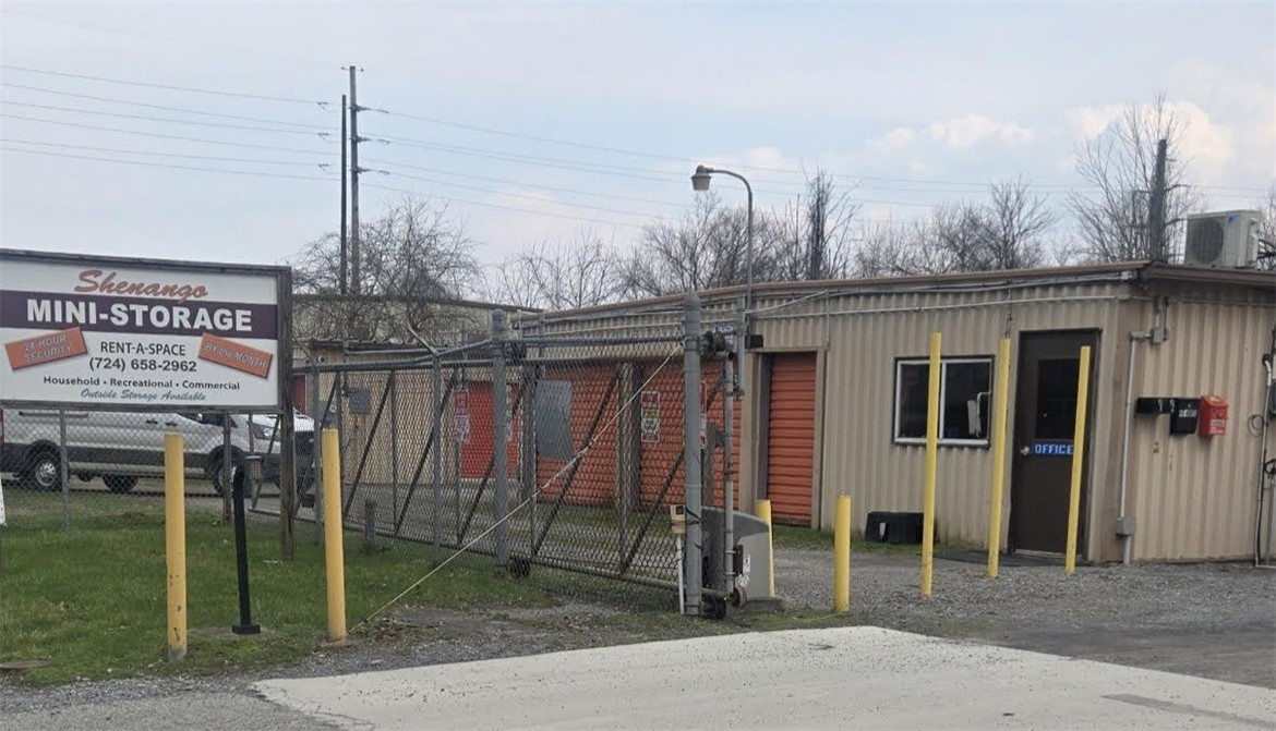 405 W Grant St, New Castle, PA 16101