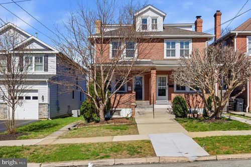 114 W 11th Ave, CONSHOHOCKEN, PA, 19428-1418 | Card Image