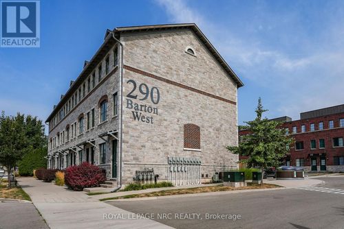 30-290 Barton St W, Hamilton, ON, L8R3P3 | Card Image