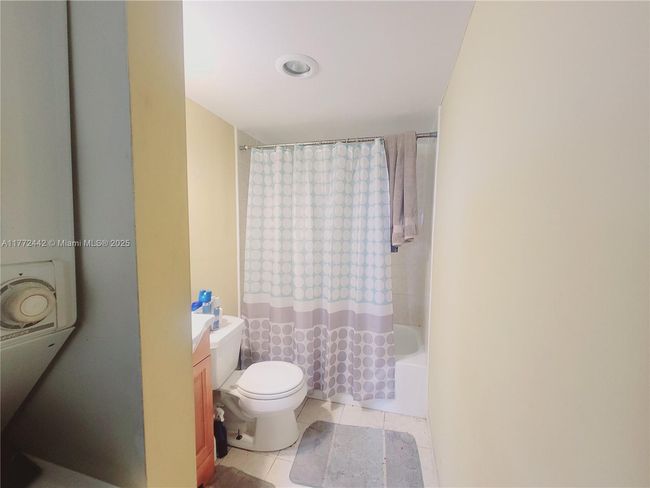 APT-713 - 4174 Inverrary Dr, Condo with 2 bedrooms, 2 bathrooms and null parking in Lauderhill FL | Image 9