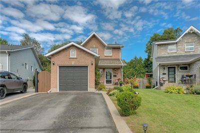 496 Grandtrunk Ave, House other with 3 bedrooms, 2 bathrooms and 5 parking in Kingston ON | Image 2