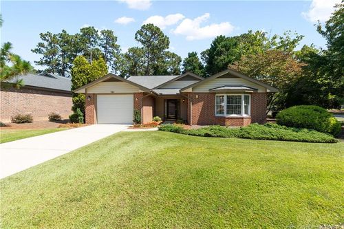 760 Pinehurst Trace Dr, Pinehurst, NC, 28374-8167 | Card Image