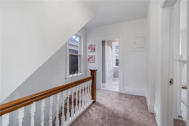 1565 Cumberland St, House other with 4 bedrooms, 2 bathrooms and 2 parking in Crafton PA | Image 15