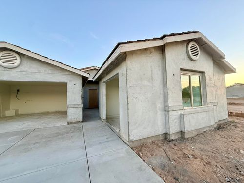 2301 W County 16 3/4 St, Somerton, AZ, 85350 | Card Image