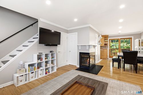 a7-26 Prospect Ave, Norwalk, CT, 06850-3223 | Card Image