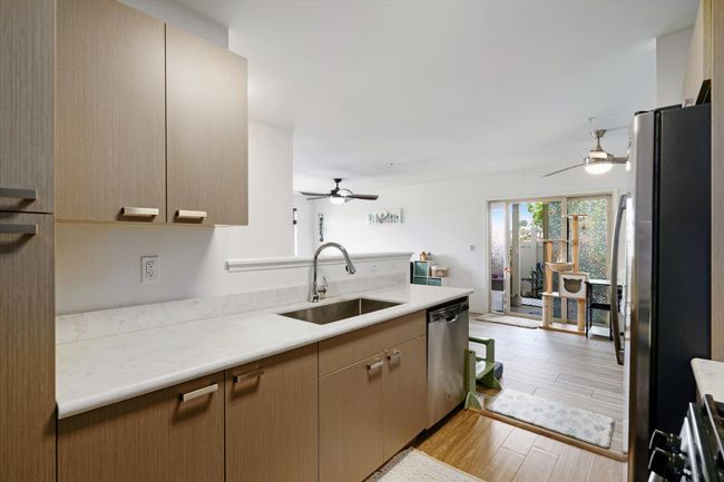 UNIT-1401 - 50 Kihalani St, Condo with 3 bedrooms, 2 bathrooms and null parking in Kihei HI | Image 10