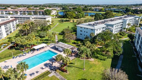 h2-2803 Victoria Way, Coconut Creek, FL, 33066 | Card Image